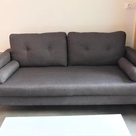 Equipe - 300m Gare - 005 Apartment *